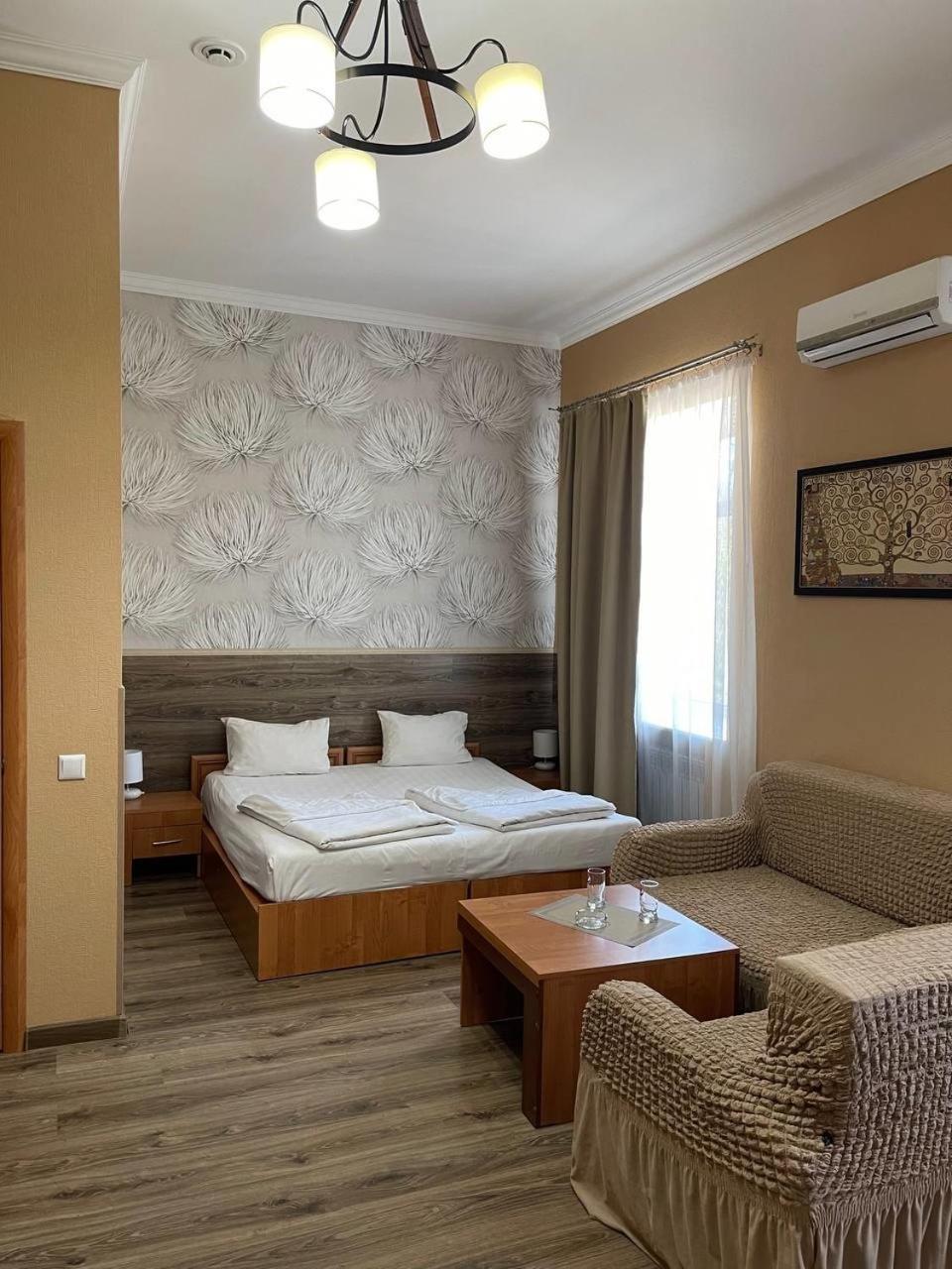Shanyrak Hotel Temirtau المظهر الخارجي الصورة