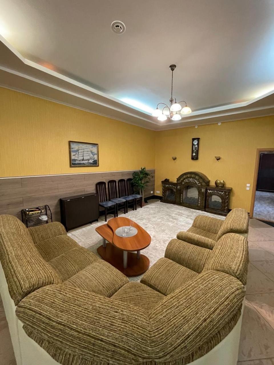 Shanyrak Hotel Temirtau المظهر الخارجي الصورة